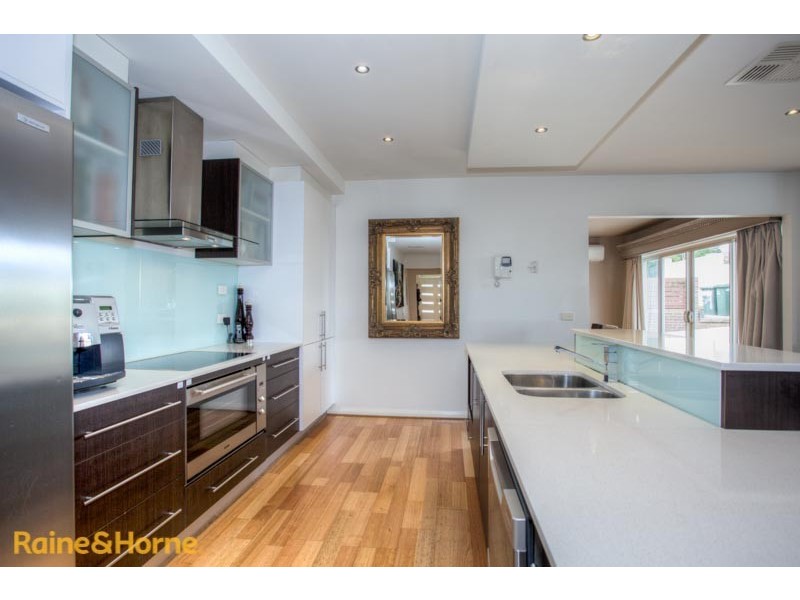 28 Swift Street, Sunbury VIC 3429