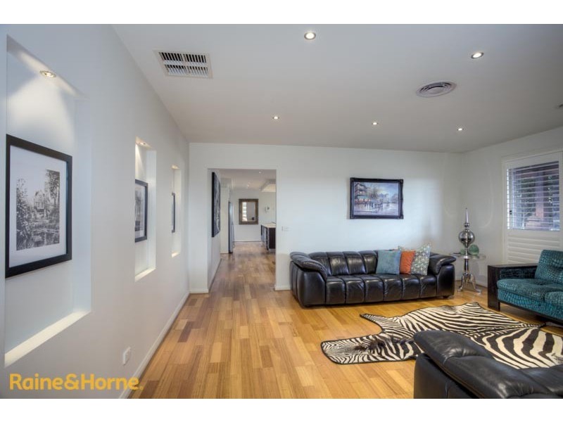 28 Swift Street, Sunbury VIC 3429