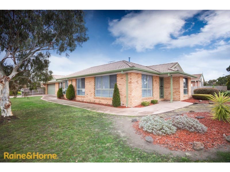 11 Scotch Court, Sunbury VIC 3429