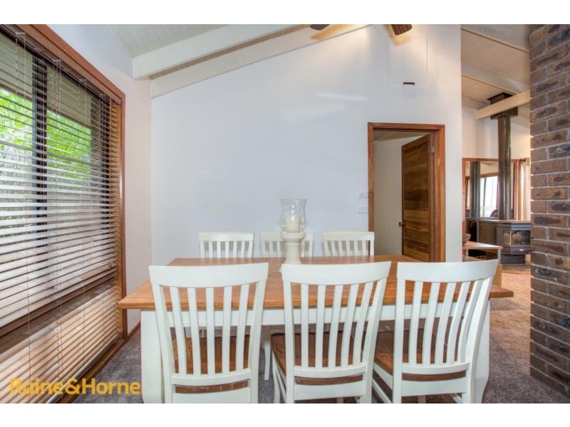 25 Eureka Road, Diggers Rest VIC 3427
