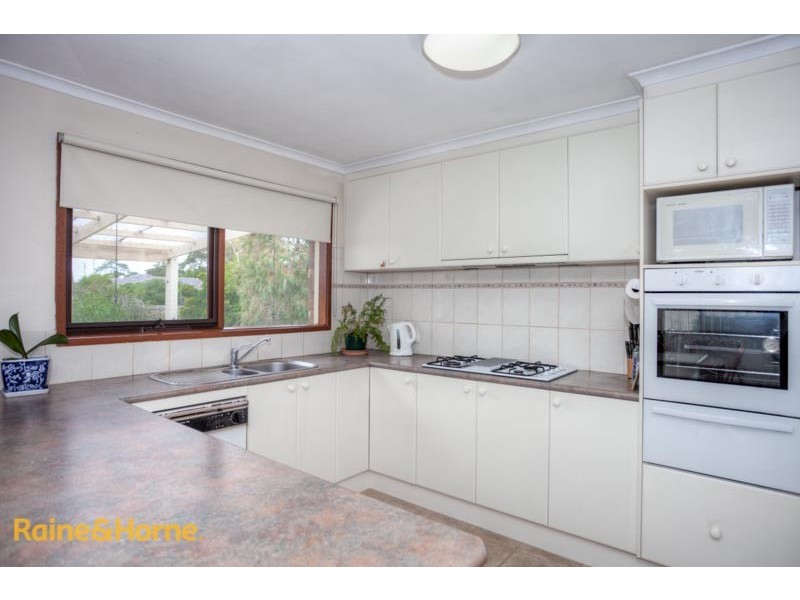 49 Darbyshire Street, Sunbury VIC 3429