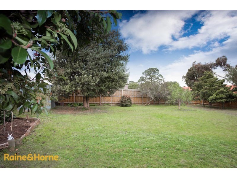 49 Darbyshire Street, Sunbury VIC 3429