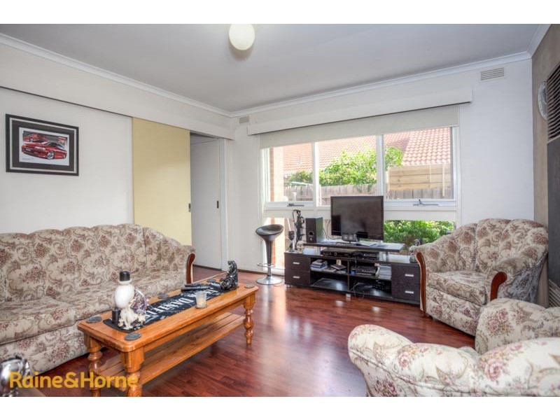 8/31-33 Timins Street, Sunbury VIC 3429