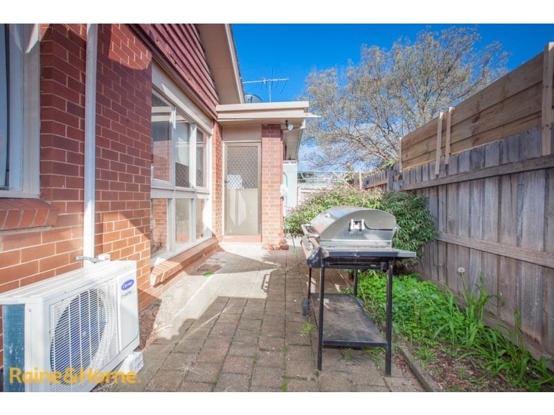 8/31-33 Timins Street, Sunbury VIC 3429