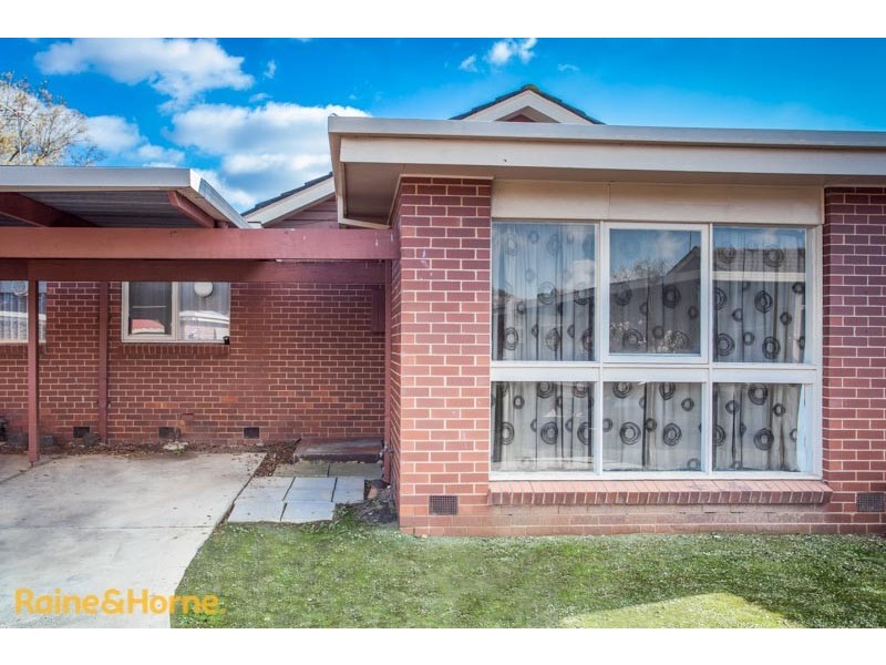 8/31-33 Timins Street, Sunbury VIC 3429