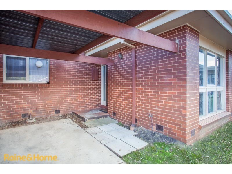 8/31-33 Timins Street, Sunbury VIC 3429