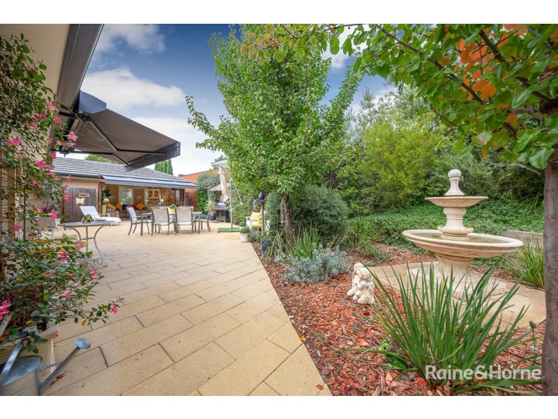 15 Bannermann Street, Sunbury VIC 3429