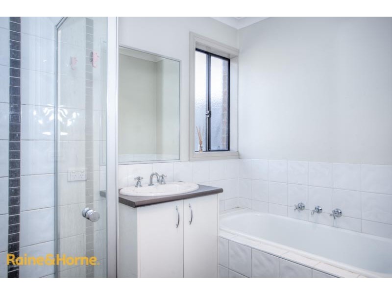 173 Phillip Drive, Sunbury VIC 3429