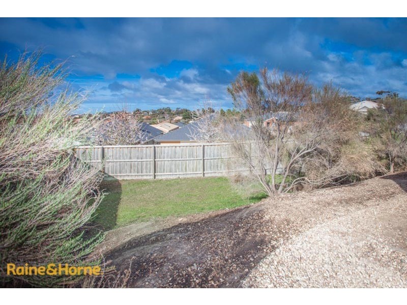 173 Phillip Drive, Sunbury VIC 3429