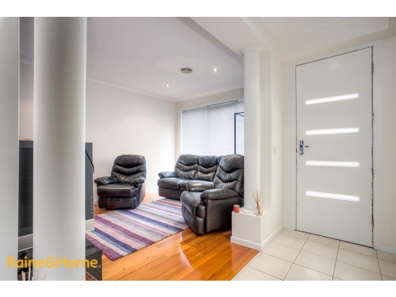 31 Mosman Way, Craigieburn VIC 3064