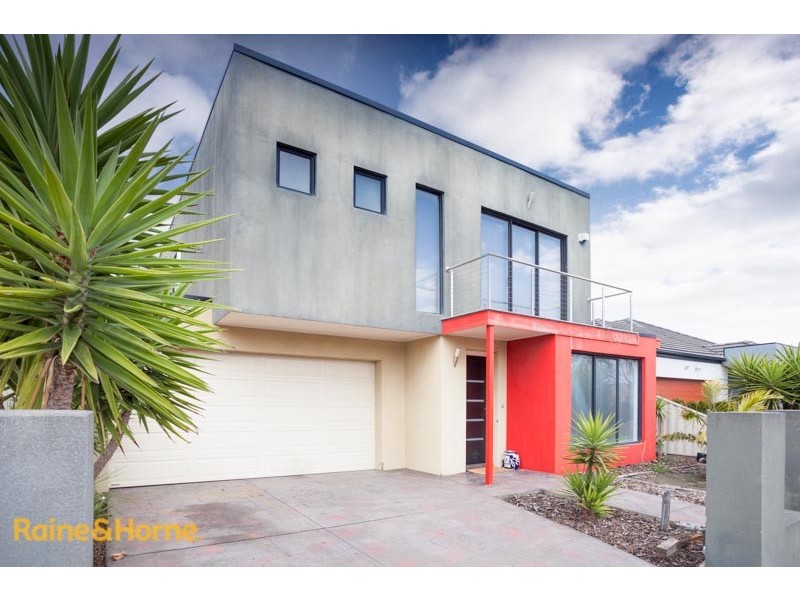 31 Mosman Way, Craigieburn VIC 3064
