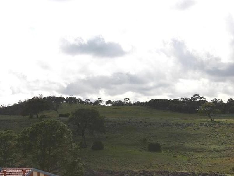 47 Canterbury Avenue, Sunbury VIC 3429