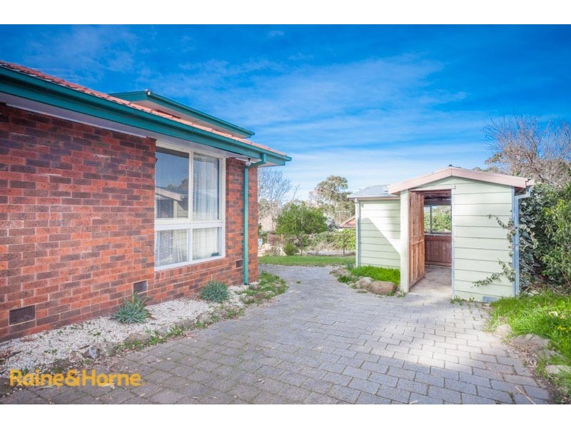 8 Darling Court, Sunbury VIC 3429
