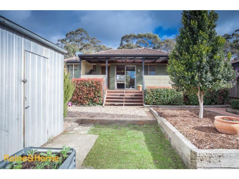 90 Riddell Road, Sunbury VIC 3429