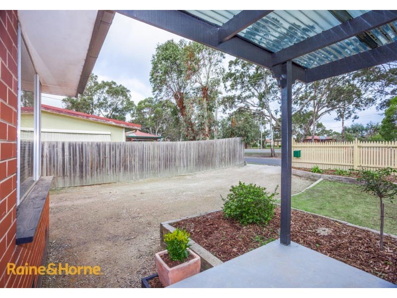 90 Riddell Road, Sunbury VIC 3429