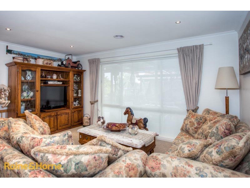 63 Rees Road, Sunbury VIC 3429