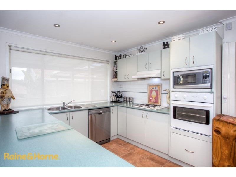 63 Rees Road, Sunbury VIC 3429