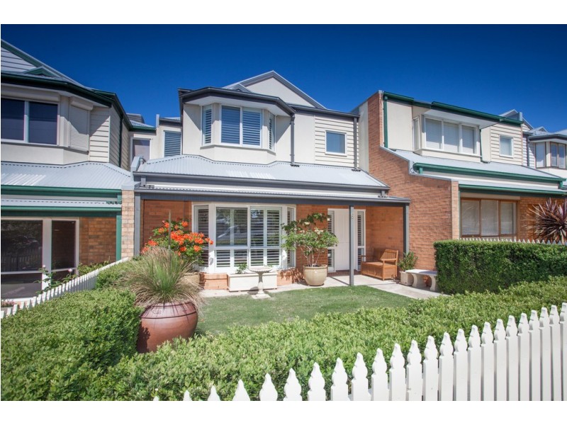 6/64 Macedon Street, Sunbury VIC 3429