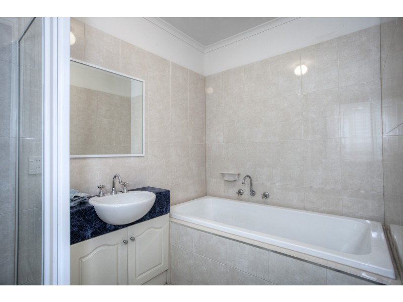 6/64 Macedon Street, Sunbury VIC 3429