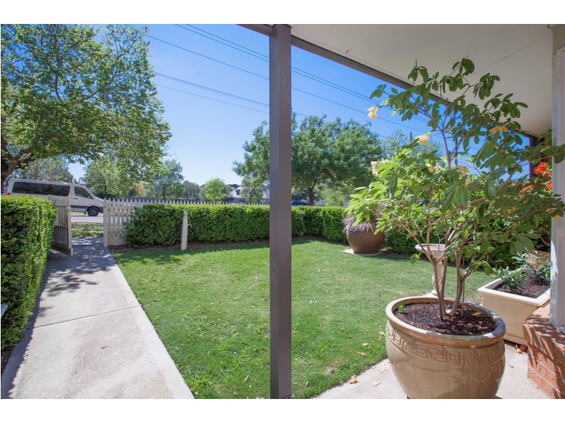 6/64 Macedon Street, Sunbury VIC 3429