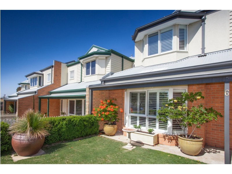 6/64 Macedon Street, Sunbury VIC 3429