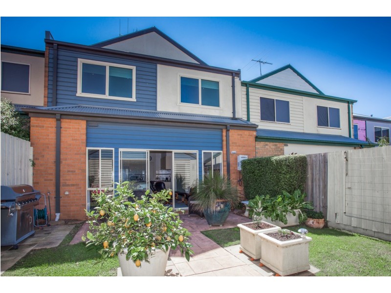 6/64 Macedon Street, Sunbury VIC 3429