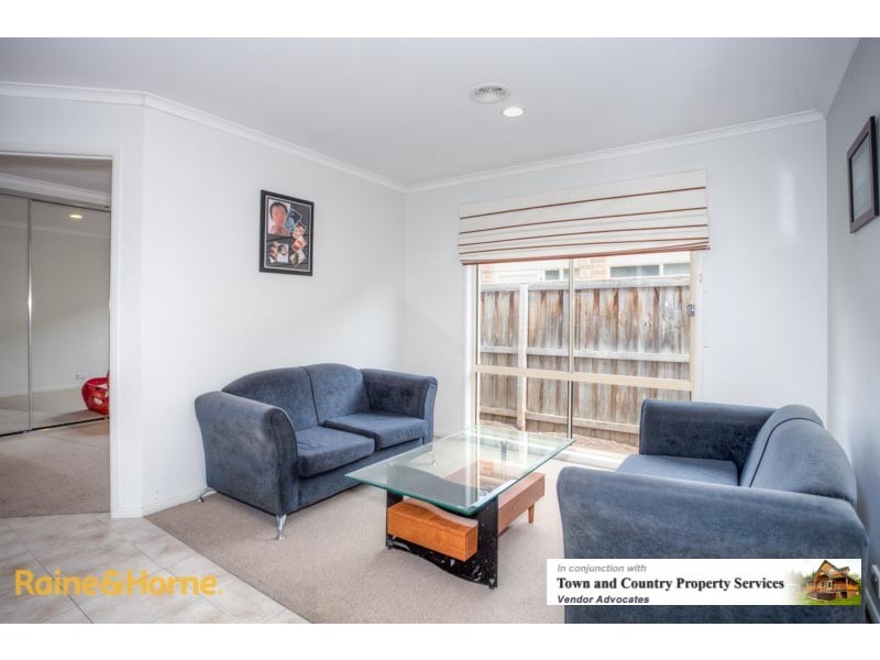 15 Orchardview Grove, Sunbury VIC 3429