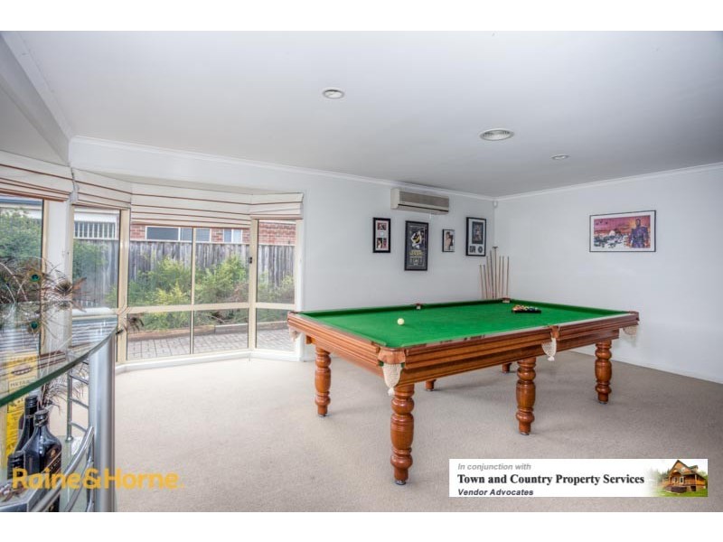 15 Orchardview Grove, Sunbury VIC 3429