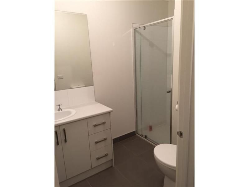 3/44-46 Darbyshire Street, Sunbury VIC 3429