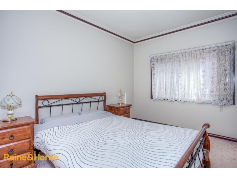 120 Stewarts Lane, Sunbury VIC 3429