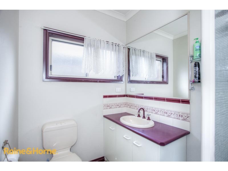 120 Stewarts Lane, Sunbury VIC 3429