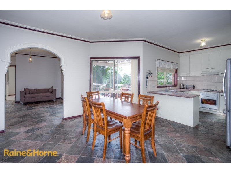 120 Stewarts Lane, Sunbury VIC 3429