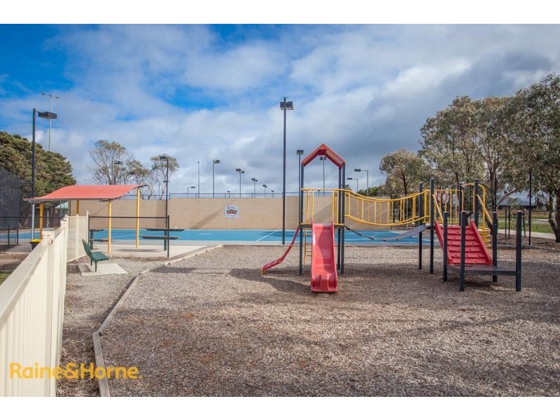 27 Burrow Drive, Diggers Rest VIC 3427