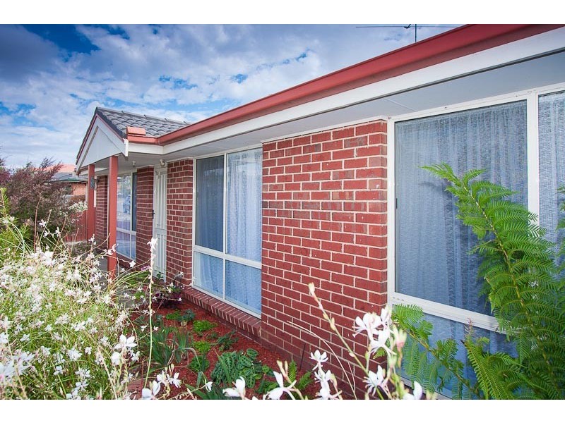 4 Peterhouse Court, Sunbury VIC 3429
