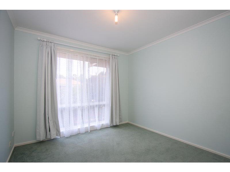 4 Peterhouse Court, Sunbury VIC 3429