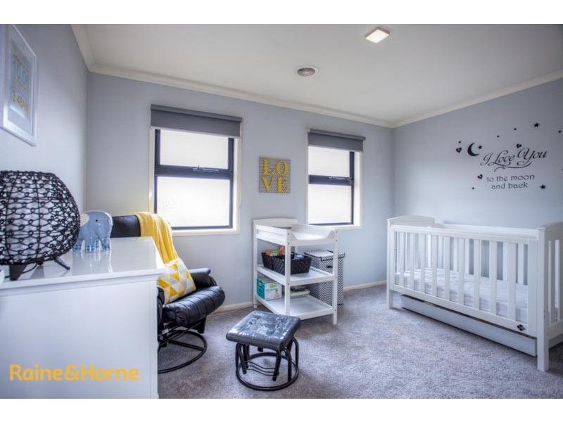 7 Watersprite Boulevard, Sunbury VIC 3429