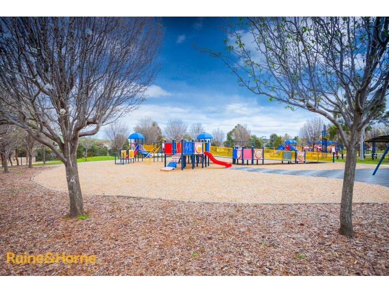 7 Watersprite Boulevard, Sunbury VIC 3429
