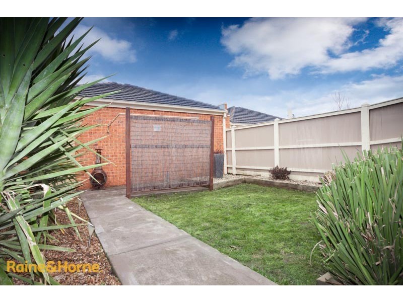 7 Watersprite Boulevard, Sunbury VIC 3429
