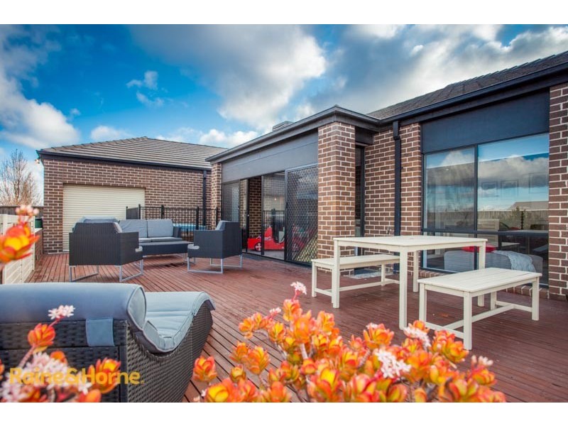 13 Sauvignon Court, Sunbury VIC 3429