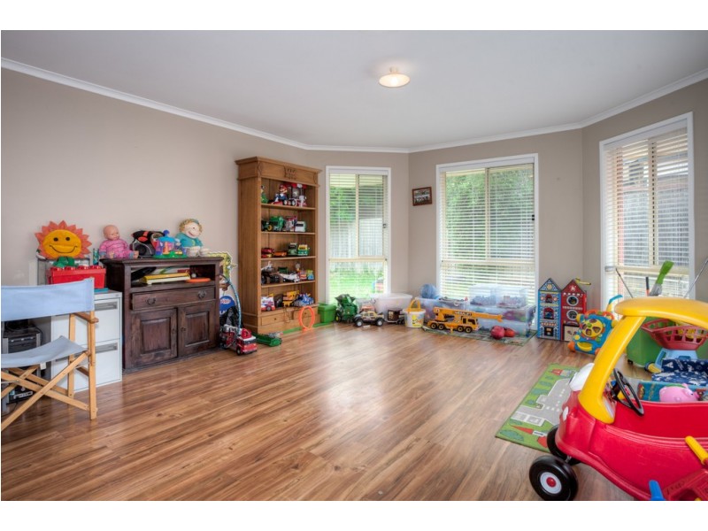 10 Bluegum Way, Sunbury VIC 3429