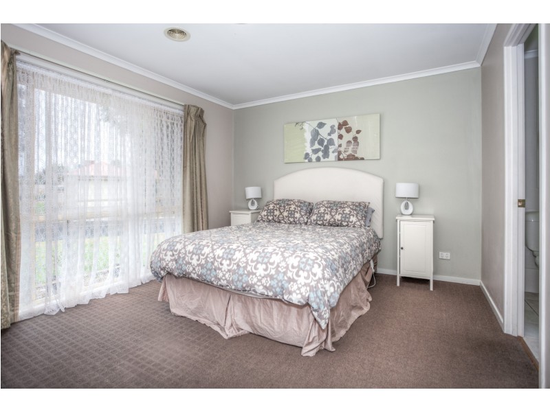 10 Bluegum Way, Sunbury VIC 3429