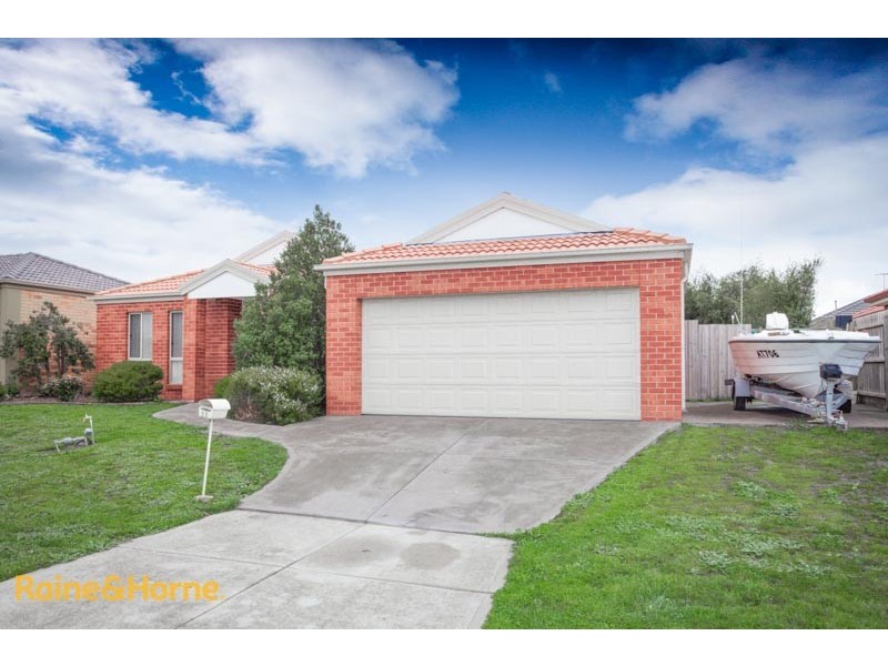11 Burge Drive, Sunbury VIC 3429
