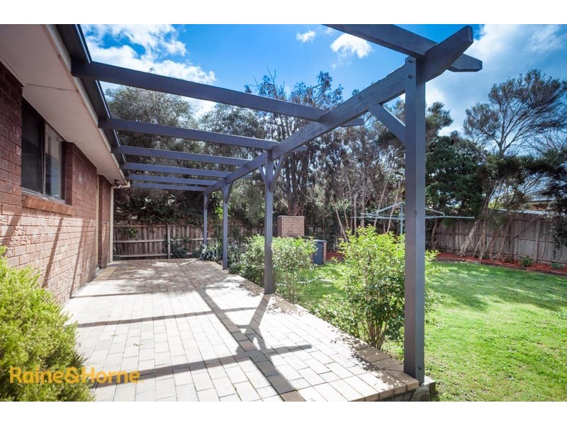 76 McKell Avenue, Sunbury VIC 3429