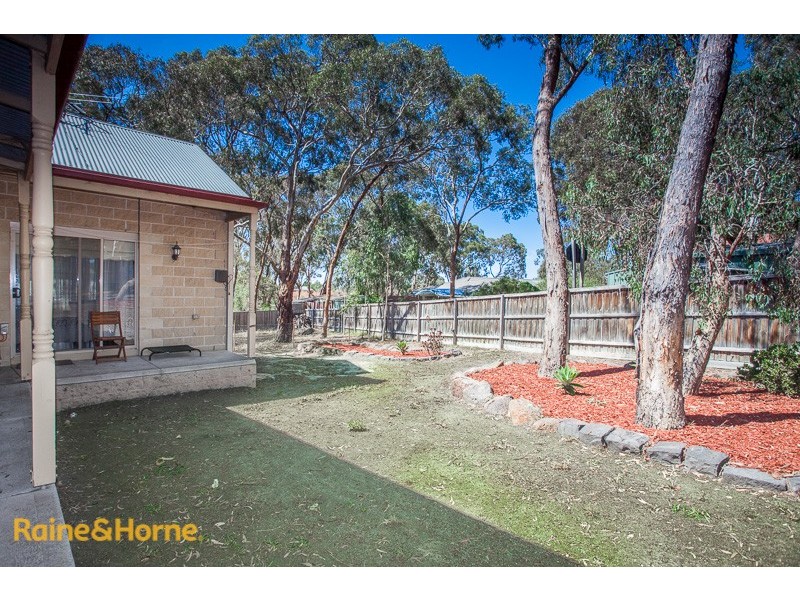 8 Norling Mews, Sunbury VIC 3429