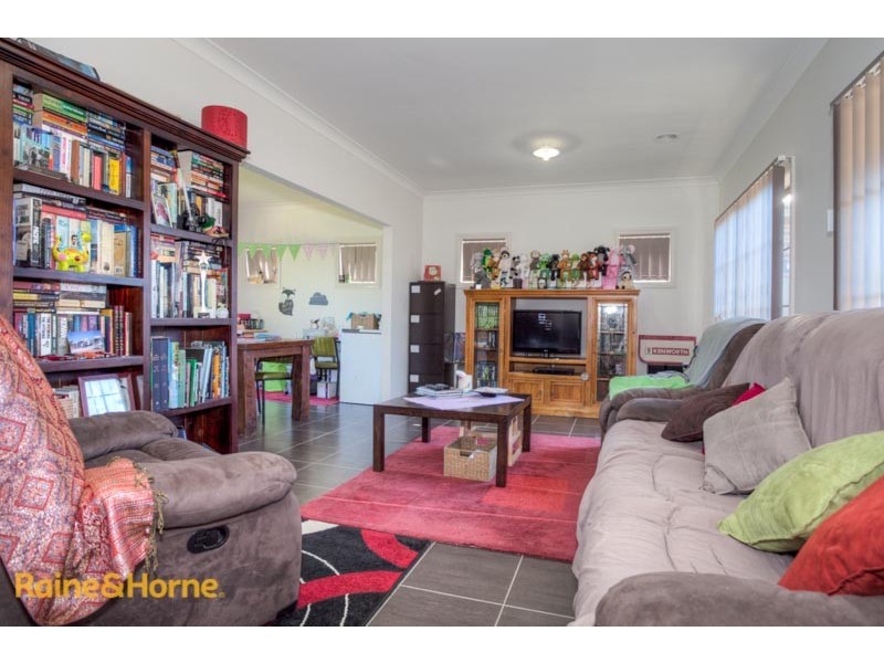 11A Reynolds Grove, Romsey VIC 3434