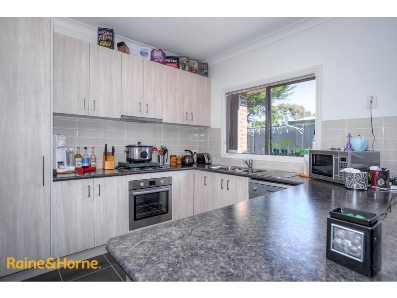 11A Reynolds Grove, Romsey VIC 3434