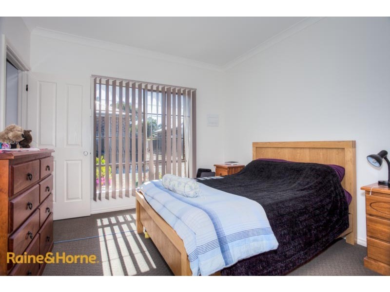 11A Reynolds Grove, Romsey VIC 3434