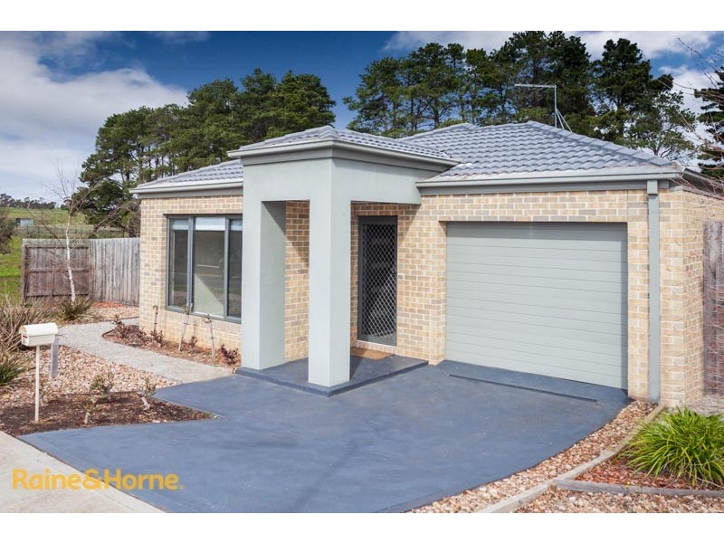 36A Baggygreen Street, Sunbury VIC 3429