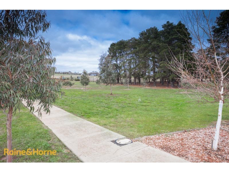 36A Baggygreen Street, Sunbury VIC 3429