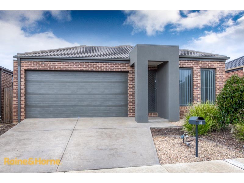 12 Keeper Street, Sunbury VIC 3429